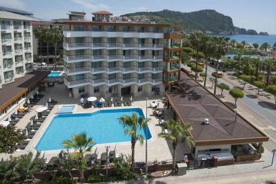Riviera Hotel & Spa: Alanya’da Konfor ve Lüksün Buluşma Noktası